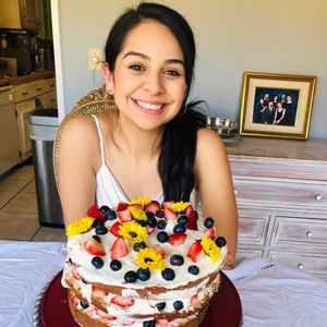 Meet your Posher, Dulce